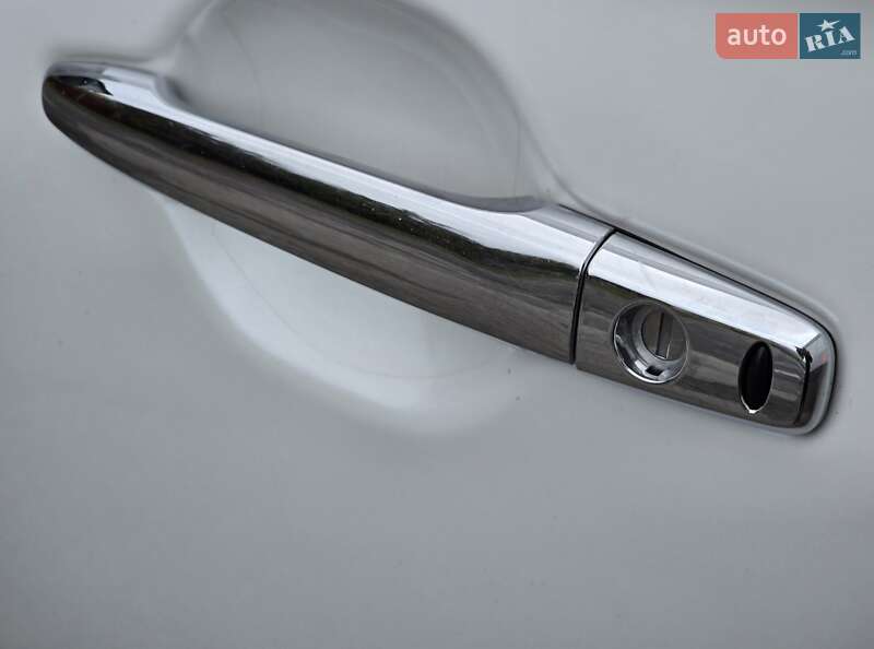 Позашляховик / Кросовер Mitsubishi Outlander 2013 в Харкові фото 13 Позашляховик / Кросовер Mitsubishi Outlander 2013 в Харкові