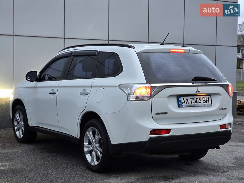 Позашляховик / Кросовер Mitsubishi Outlander 2013 в Харкові фото 5 Позашляховик / Кросовер Mitsubishi Outlander 2013 в Харкові