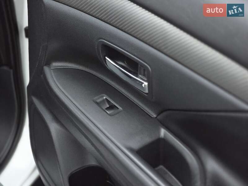 Позашляховик / Кросовер Mitsubishi Outlander 2013 в Харкові фото 27 Позашляховик / Кросовер Mitsubishi Outlander 2013 в Харкові