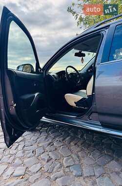 Позашляховик / Кросовер Mitsubishi Outlander 2011 в  фото 9 Позашляховик / Кросовер Mitsubishi Outlander 2011 в