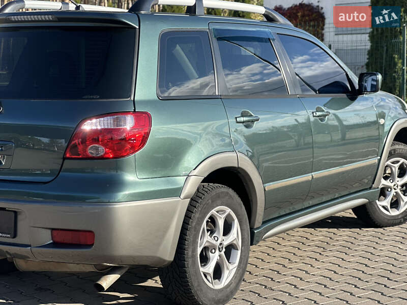 Позашляховик / Кросовер Mitsubishi Outlander 2006 в Києві фото 18 Позашляховик / Кросовер Mitsubishi Outlander 2006 в Києві