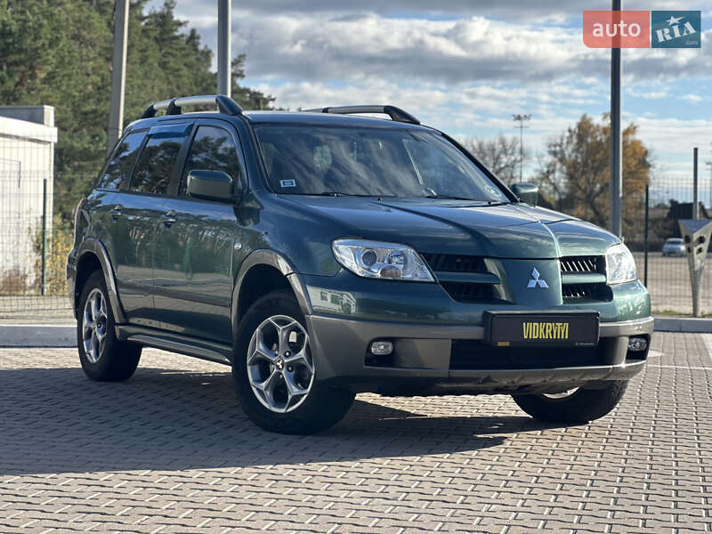 Позашляховик / Кросовер Mitsubishi Outlander 2006 в Києві фото 10 Позашляховик / Кросовер Mitsubishi Outlander 2006 в Києві