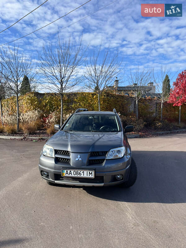 Внедорожник / Кроссовер Mitsubishi Outlander 2007 в Киеве фото 14 Внедорожник / Кроссовер Mitsubishi Outlander 2007 в Киеве