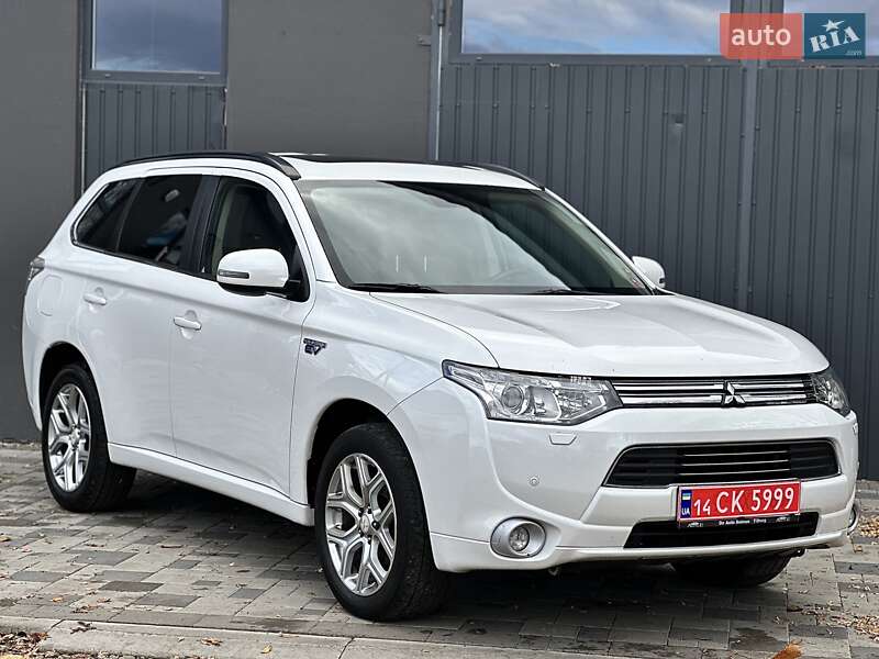 Позашляховик / Кросовер Mitsubishi Outlander 2013 в Івано-Франківську фото 12 Позашляховик / Кросовер Mitsubishi Outlander 2013 в Івано-Франківську