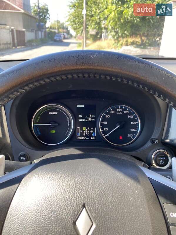 Внедорожник / Кроссовер Mitsubishi Outlander 2013 в Киеве фото 4 Внедорожник / Кроссовер Mitsubishi Outlander 2013 в Киеве