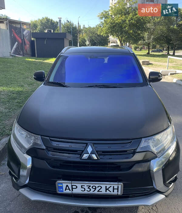 Внедорожник / Кроссовер Mitsubishi Outlander 2017 в Одессе фото Внедорожник / Кроссовер Mitsubishi Outlander 2017 в Одессе