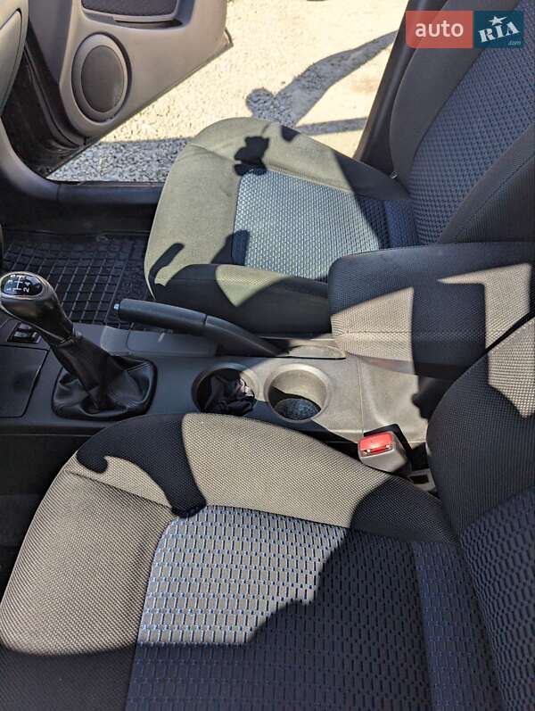 Внедорожник / Кроссовер Mitsubishi Outlander 2008 в Новой Ушице