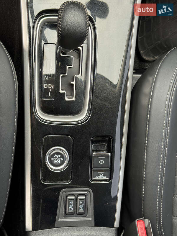 Внедорожник / Кроссовер Mitsubishi Outlander 2020 в Днепре фото 41 Внедорожник / Кроссовер Mitsubishi Outlander 2020 в Днепре