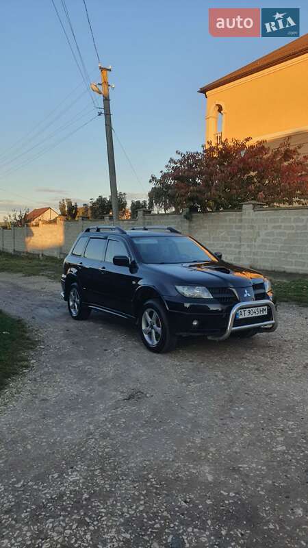 Внедорожник / Кроссовер Mitsubishi Outlander 2006 в Ивано-Франковске