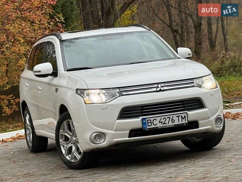 Внедорожник / Кроссовер Mitsubishi Outlander 2014 в Дрогобыче фото 10 Внедорожник / Кроссовер Mitsubishi Outlander 2014 в Дрогобыче
