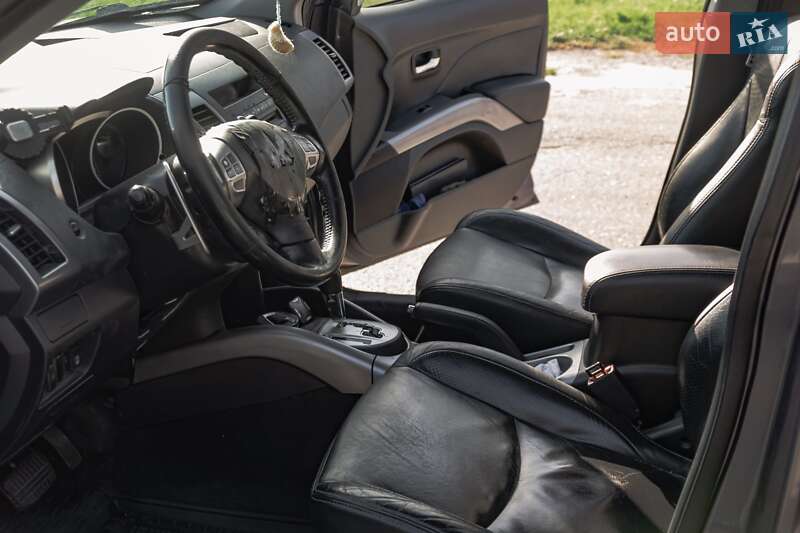 Внедорожник / Кроссовер Mitsubishi Outlander 2008 в Белой Церкви