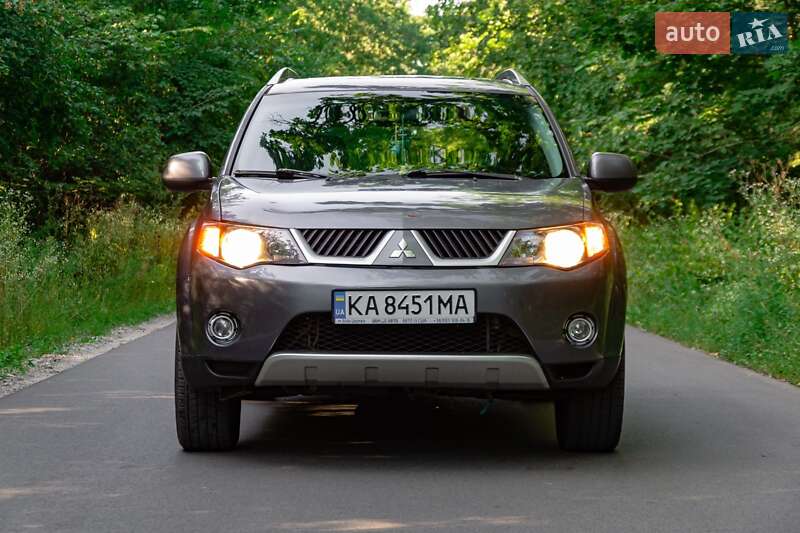 Внедорожник / Кроссовер Mitsubishi Outlander 2008 в Белой Церкви