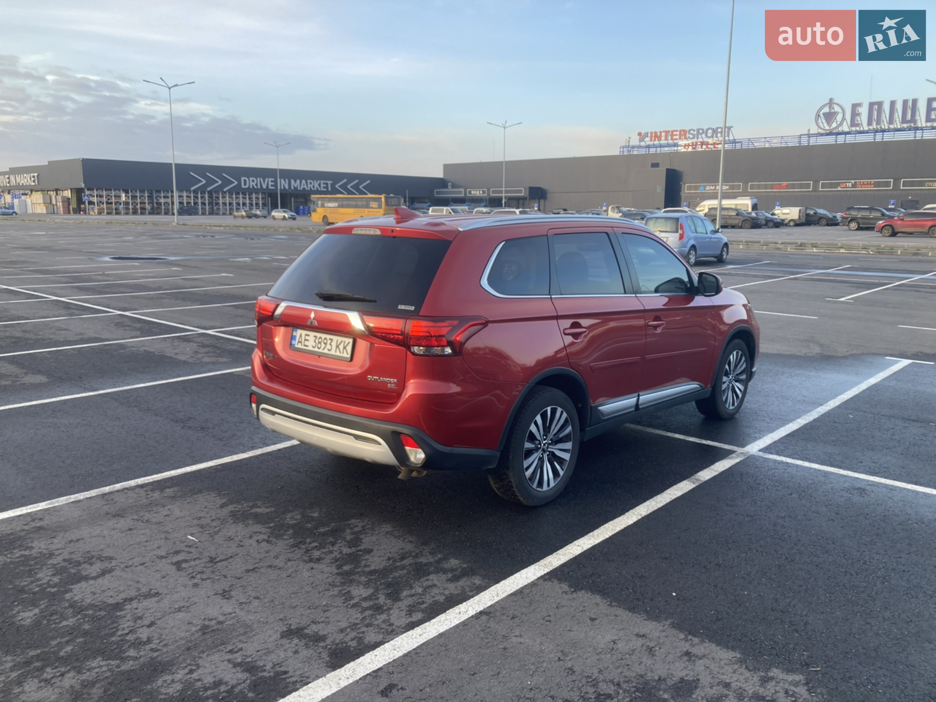 2018 Mitsubishi Outlander - мініатюра 7
