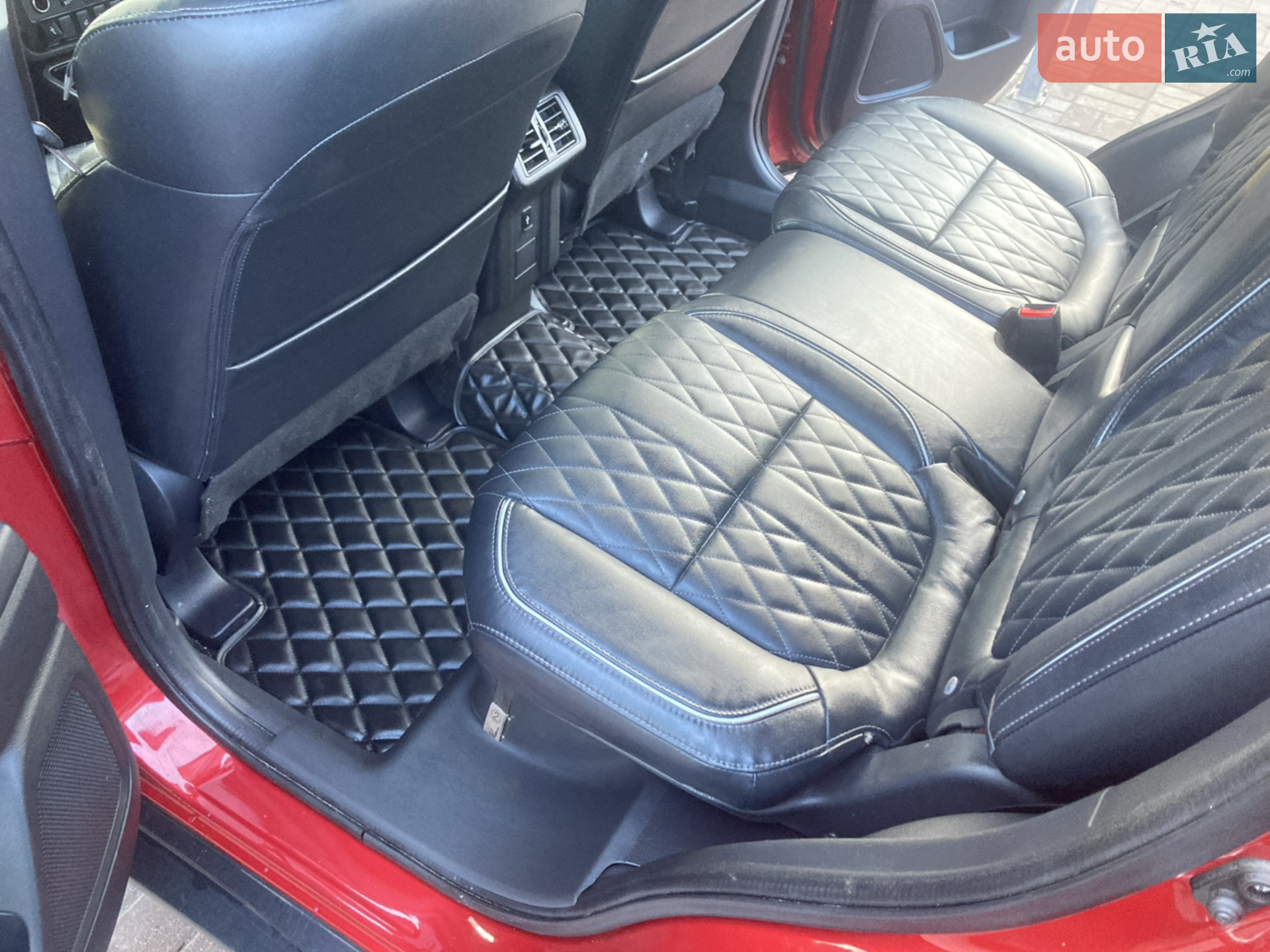 2018 Mitsubishi Outlander - мініатюра 26