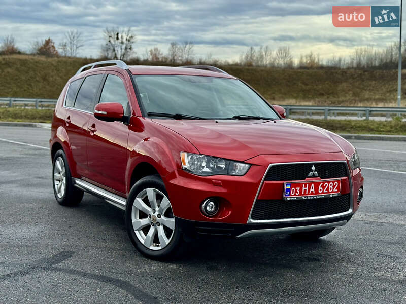 Внедорожник / Кроссовер Mitsubishi Outlander 2010 в Полтаве фото 2 Внедорожник / Кроссовер Mitsubishi Outlander 2010 в Полтаве