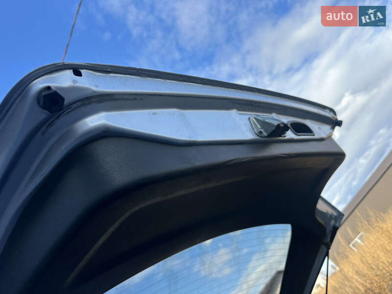 Внедорожник / Кроссовер Mitsubishi Outlander 2005 в Ивано-Франковске фото 13 Внедорожник / Кроссовер Mitsubishi Outlander 2005 в Ивано-Франковске