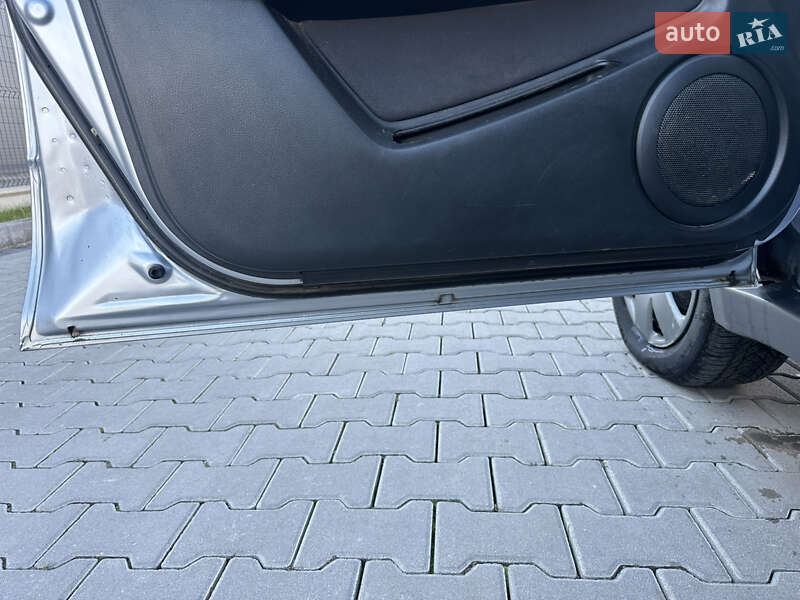 Внедорожник / Кроссовер Mitsubishi Outlander 2005 в Ивано-Франковске фото 20 Внедорожник / Кроссовер Mitsubishi Outlander 2005 в Ивано-Франковске