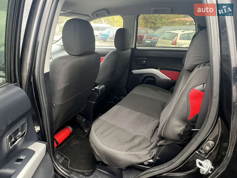 Внедорожник / Кроссовер Mitsubishi Outlander 2008 в Кременчуге фото 42 Внедорожник / Кроссовер Mitsubishi Outlander 2008 в Кременчуге