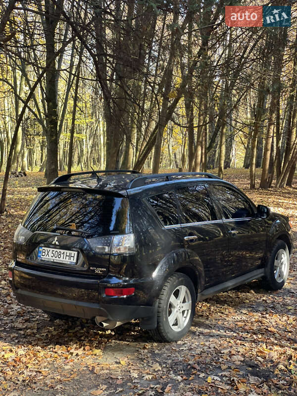 Внедорожник / Кроссовер Mitsubishi Outlander 2011 в Хмельницком