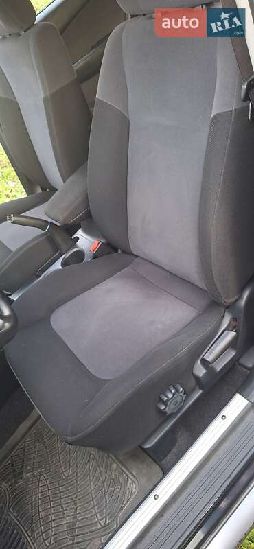 Позашляховик / Кросовер Mitsubishi Outlander 2008 в Галичі фото 12 Позашляховик / Кросовер Mitsubishi Outlander 2008 в Галичі