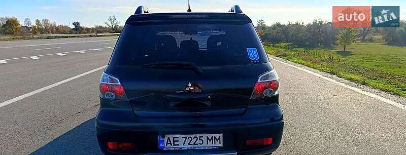 Позашляховик / Кросовер Mitsubishi Outlander 2006 в Дніпрі