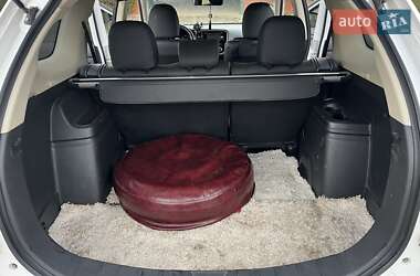 Позашляховик / Кросовер Mitsubishi Outlander 2013 в Харкові