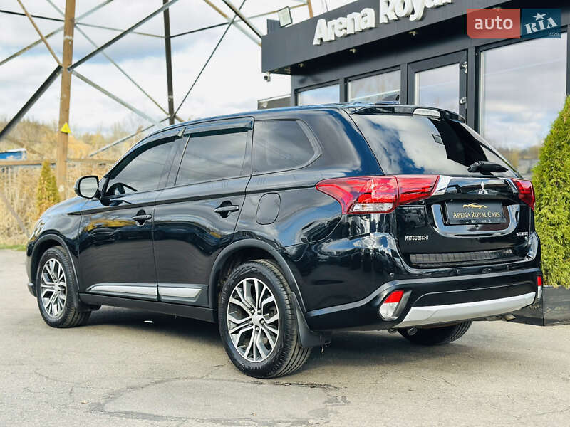 Внедорожник / Кроссовер Mitsubishi Outlander 2018 в Харькове