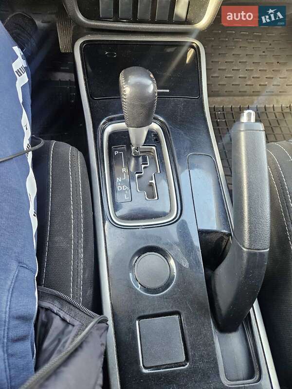 Позашляховик / Кросовер Mitsubishi Outlander 2017 в Полтаві