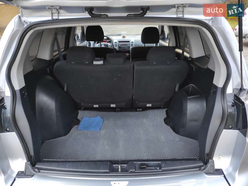 Внедорожник / Кроссовер Mitsubishi Outlander 2007 в Хмельницком