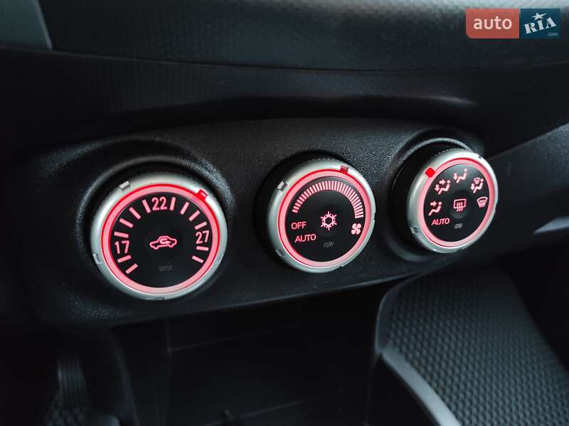 Внедорожник / Кроссовер Mitsubishi Outlander 2007 в Хмельницком