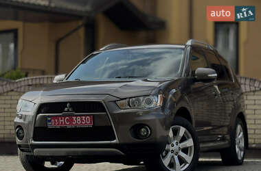 Внедорожник / Кроссовер Mitsubishi Outlander 2012 в Дрогобыче