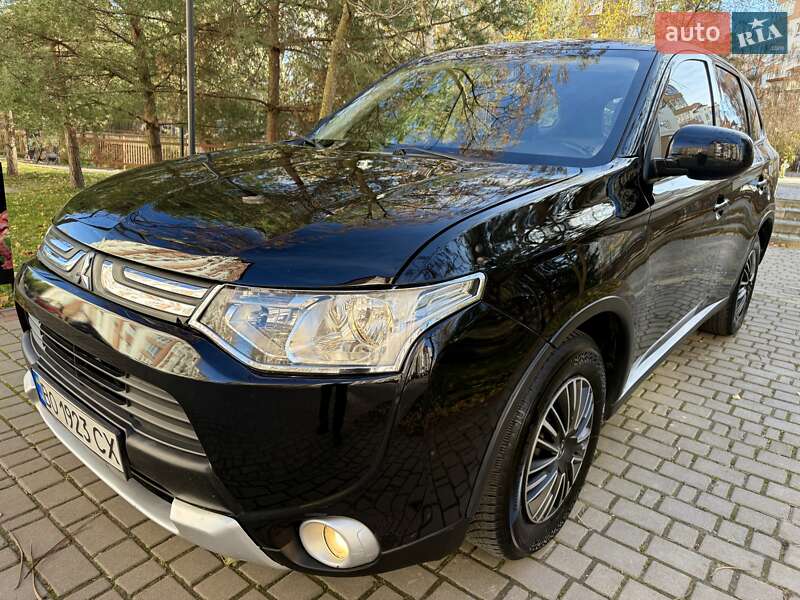 Внедорожник / Кроссовер Mitsubishi Outlander 2014 в Ивано-Франковске
