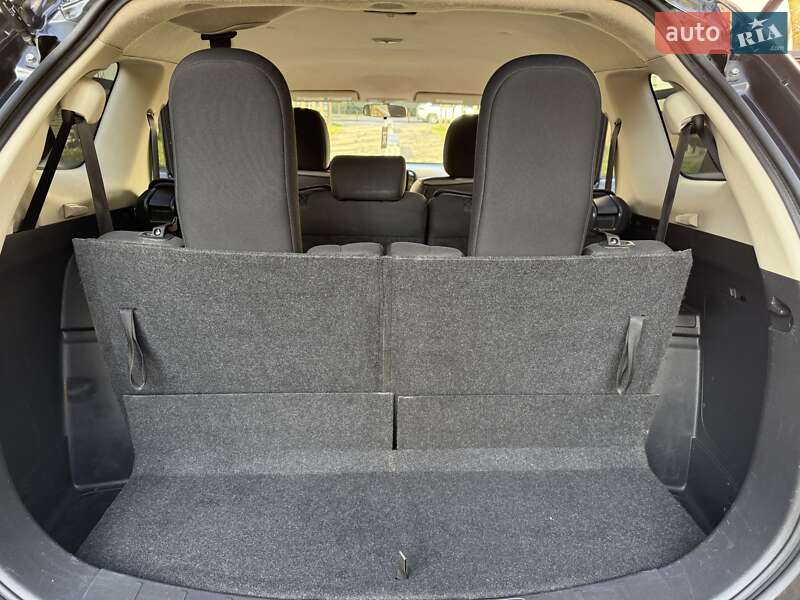 Внедорожник / Кроссовер Mitsubishi Outlander 2014 в Ивано-Франковске