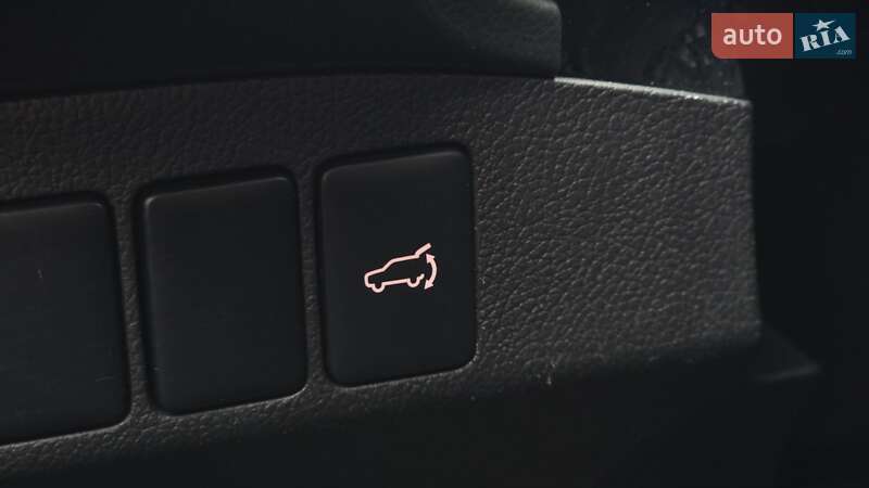 Позашляховик / Кросовер Mitsubishi Outlander 2019 в Києві фото 34 Позашляховик / Кросовер Mitsubishi Outlander 2019 в Києві