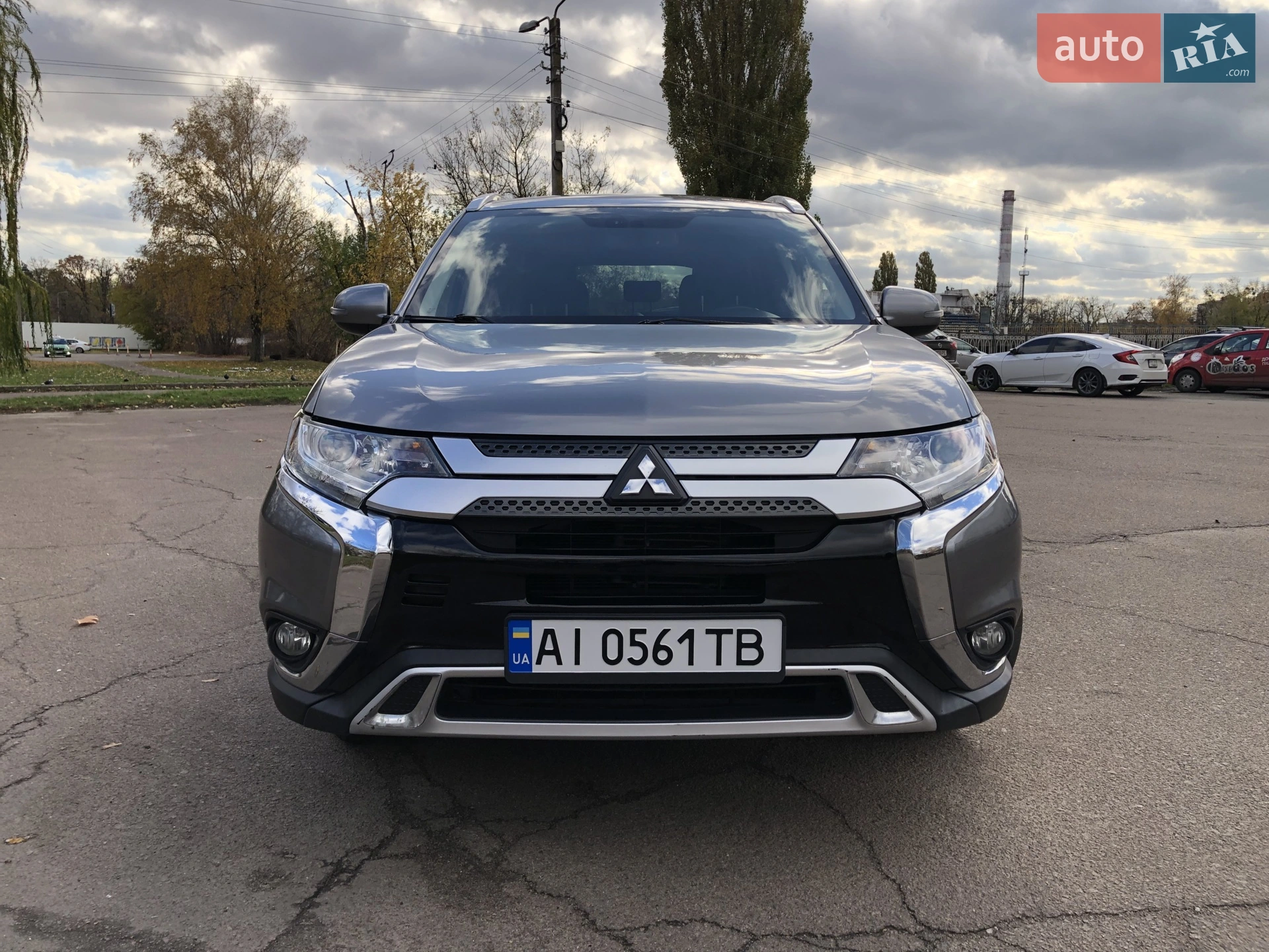 2019 Mitsubishi Outlander - мініатюра 2