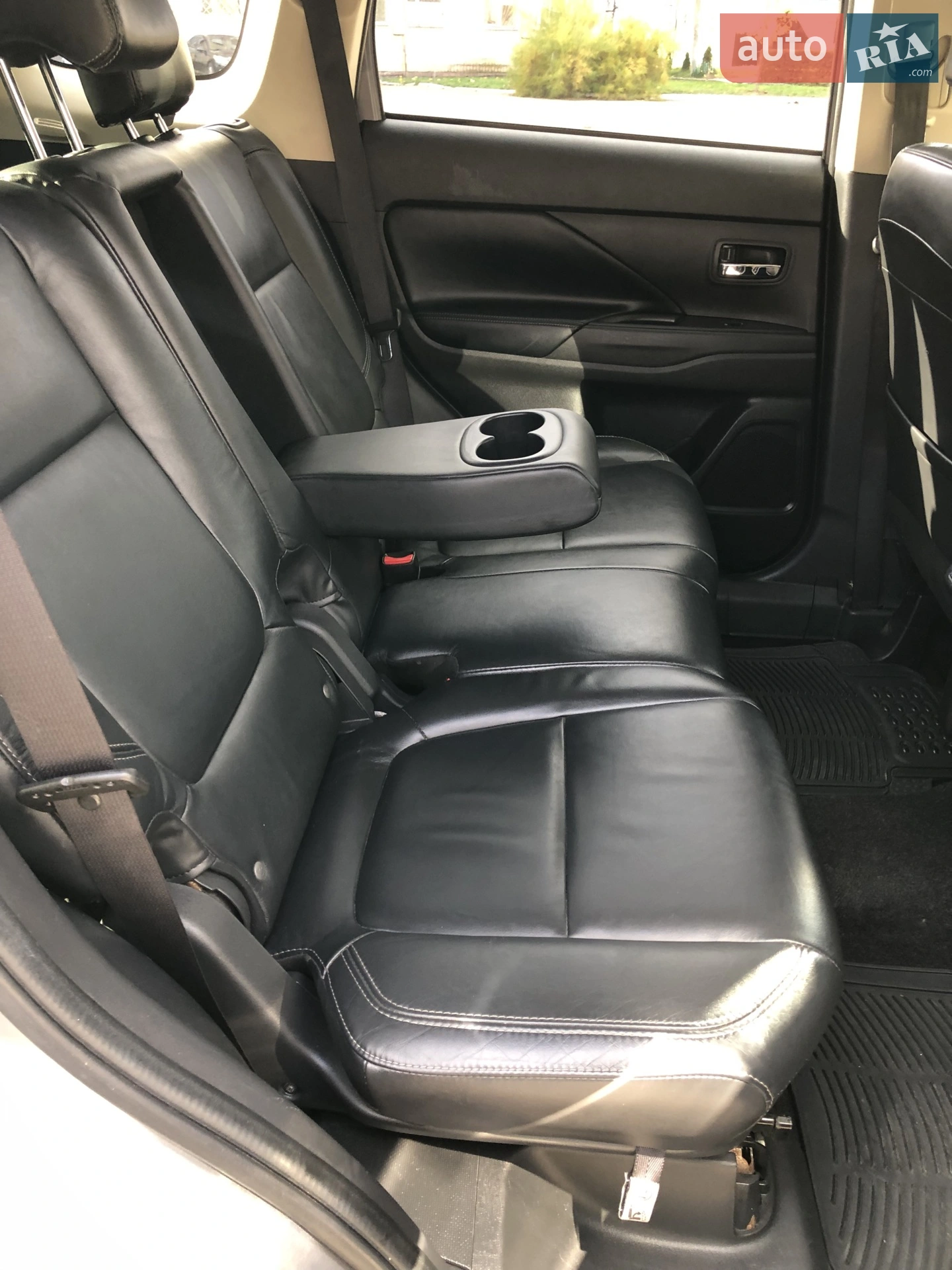 2019 Mitsubishi Outlander - мініатюра 13