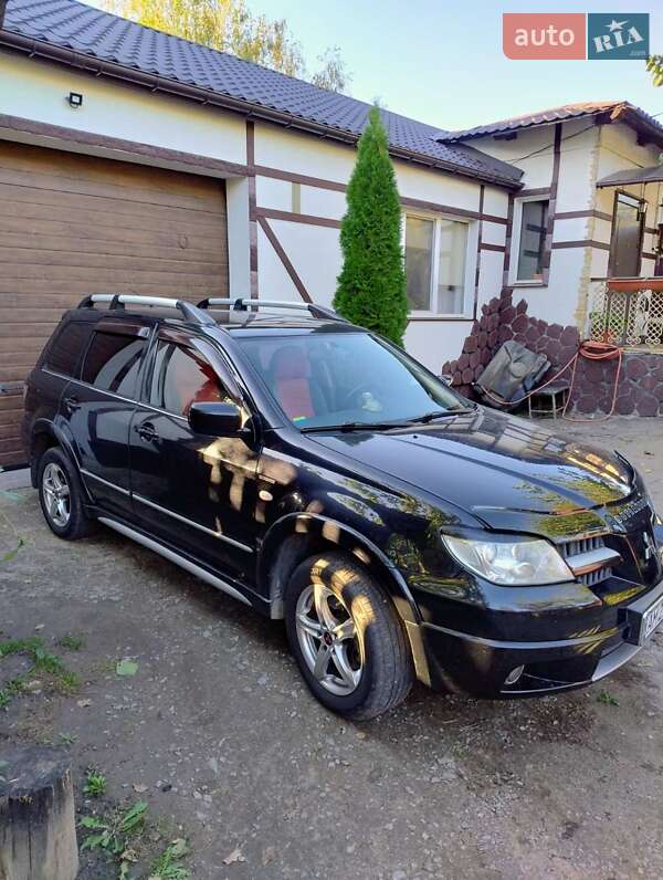 Внедорожник / Кроссовер Mitsubishi Outlander 2009 в Житомире фото 4 Внедорожник / Кроссовер Mitsubishi Outlander 2009 в Житомире