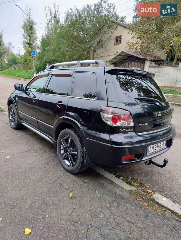 Внедорожник / Кроссовер Mitsubishi Outlander 2009 в Житомире фото 7 Внедорожник / Кроссовер Mitsubishi Outlander 2009 в Житомире