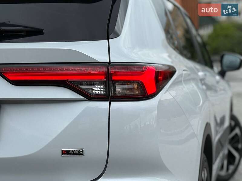 Внедорожник / Кроссовер Mitsubishi Outlander 2022 в Кривом Роге фото 11 Внедорожник / Кроссовер Mitsubishi Outlander 2022 в Кривом Роге