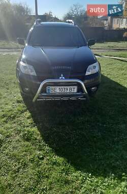 Внедорожник / Кроссовер Mitsubishi Outlander 2008 в Еланце