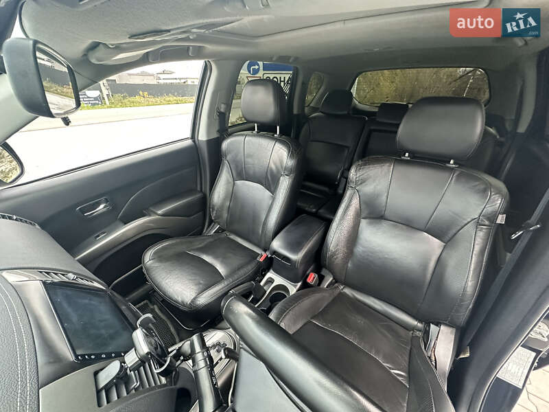 Внедорожник / Кроссовер Mitsubishi Outlander 2008 в Буче фото 4 Внедорожник / Кроссовер Mitsubishi Outlander 2008 в Буче