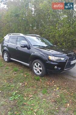 Внедорожник / Кроссовер Mitsubishi Outlander 2009 в Новоархангельске