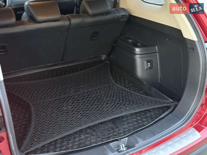 Внедорожник / Кроссовер Mitsubishi Outlander 2018 в Ковеле