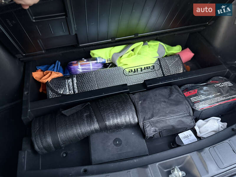 Внедорожник / Кроссовер Mitsubishi Outlander 2018 в Ковеле