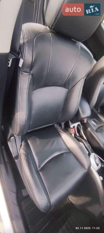 Внедорожник / Кроссовер Mitsubishi Outlander 2009 в Киеве