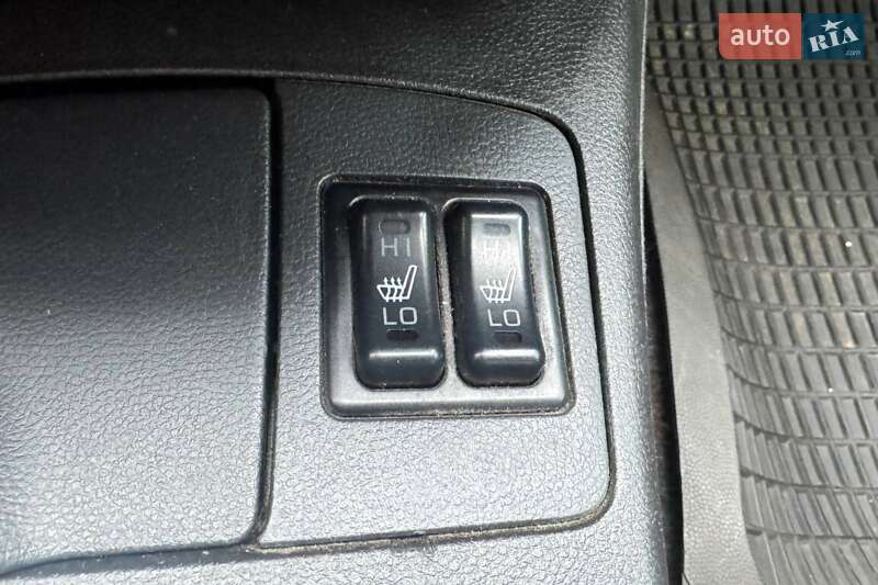 Внедорожник / Кроссовер Mitsubishi Outlander 2007 в Киеве