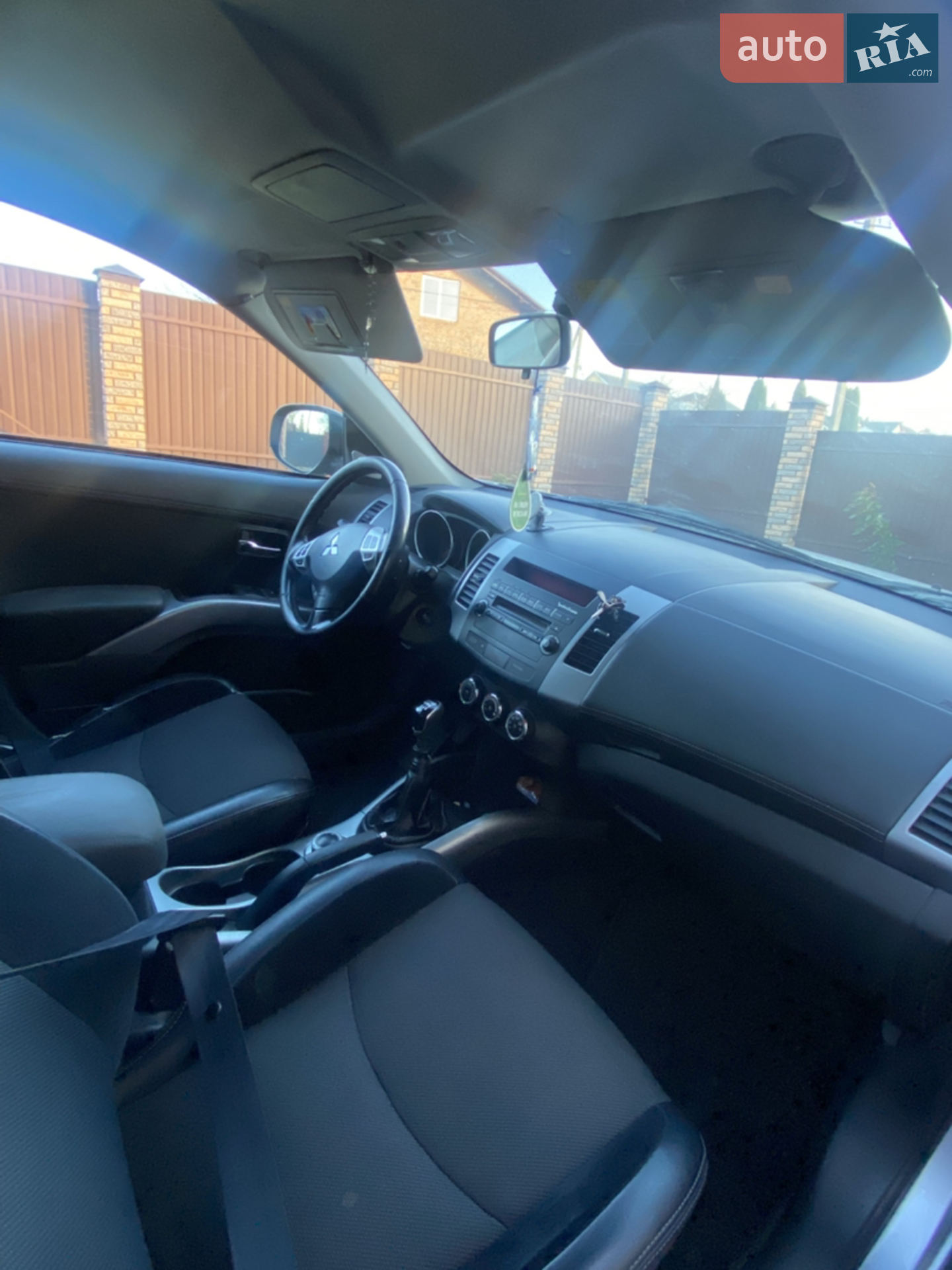 2010 Mitsubishi Outlander - мініатюра 9