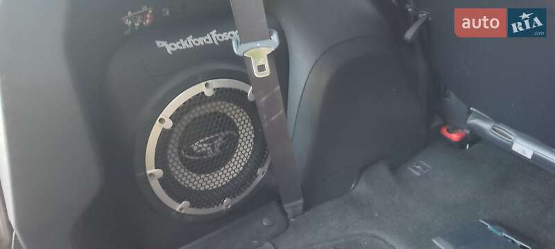 Внедорожник / Кроссовер Mitsubishi Outlander 2010 в Луцке