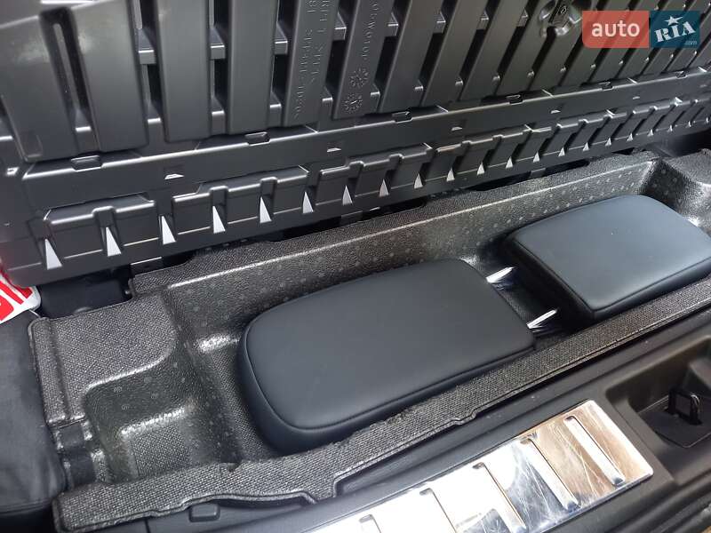 Внедорожник / Кроссовер Mitsubishi Outlander 2022 в Черкассах