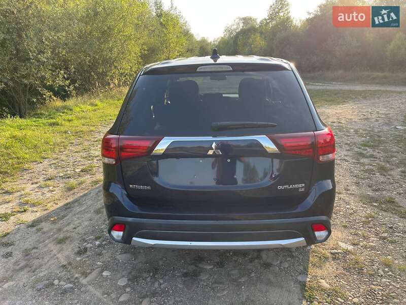 Позашляховик / Кросовер Mitsubishi Outlander 2017 в Богородчанах фото 3 Позашляховик / Кросовер Mitsubishi Outlander 2017 в Богородчанах